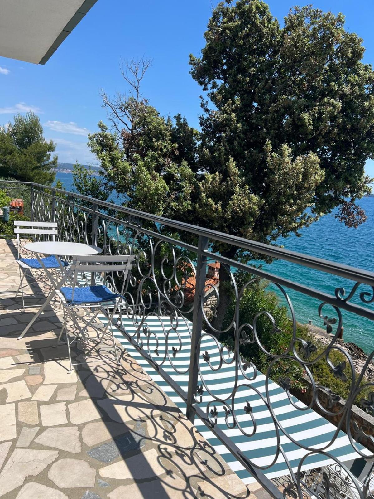 Villa Amarela Seget Vranjica Exterior foto